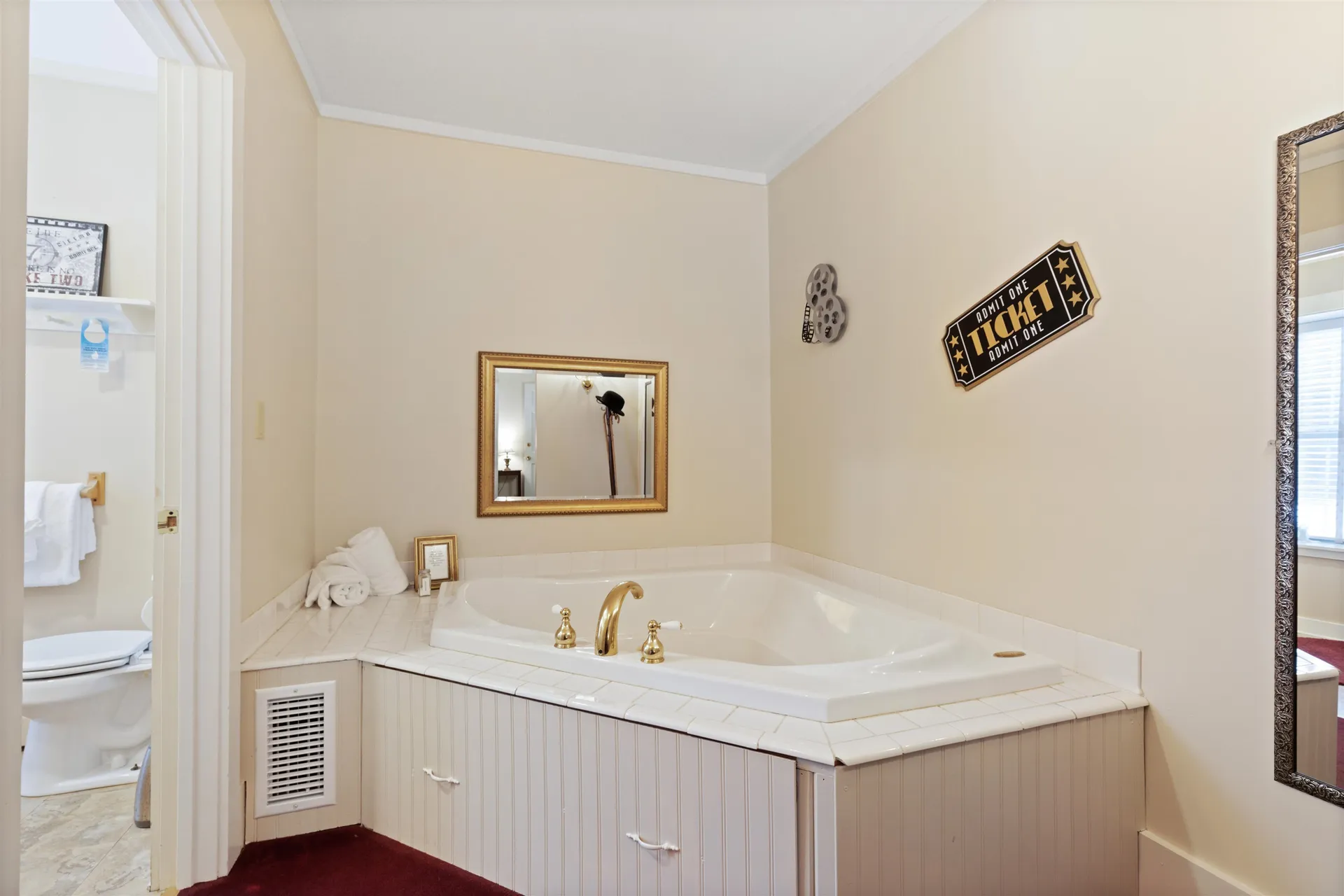 67 Pleasant View Road Bradford NH 03221