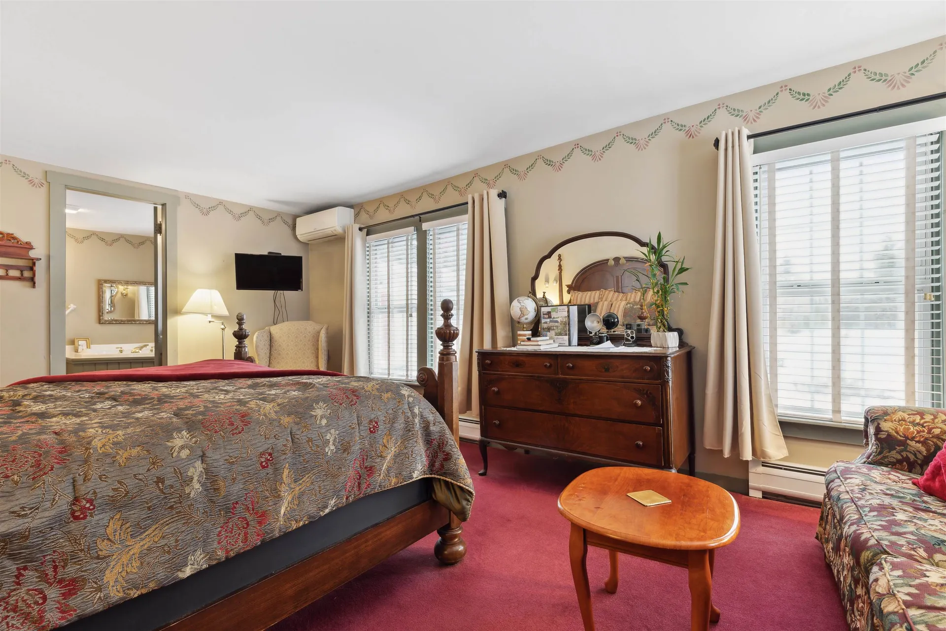 67 Pleasant View Road Bradford NH 03221
