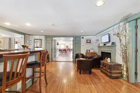 67 Pleasant View Road Bradford NH 03221