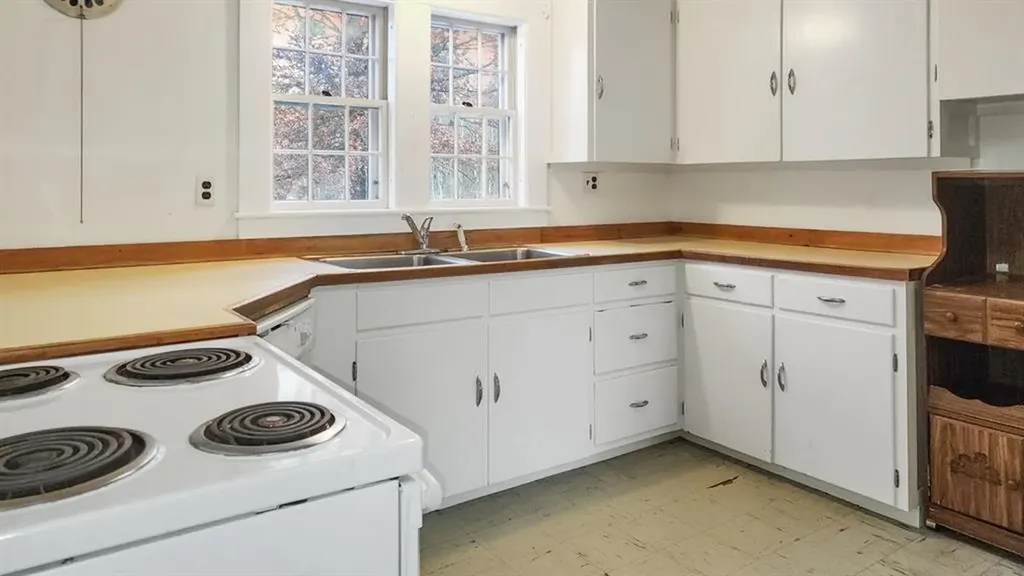 87 Winter Road Croydon NH 03773