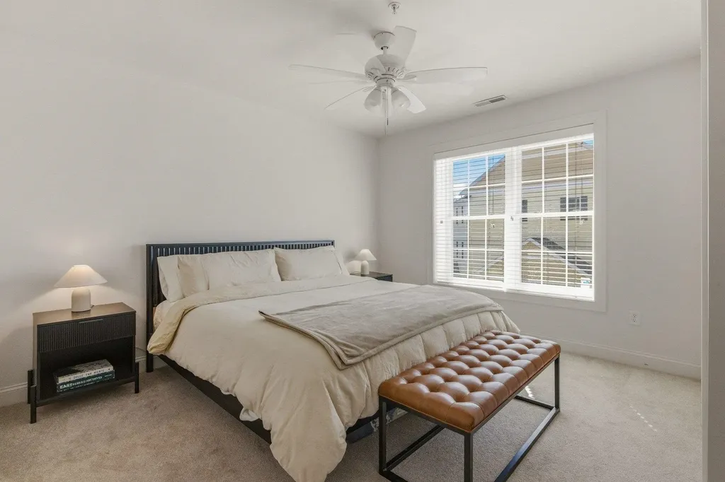 1039 Islington Street Portsmouth NH 03801