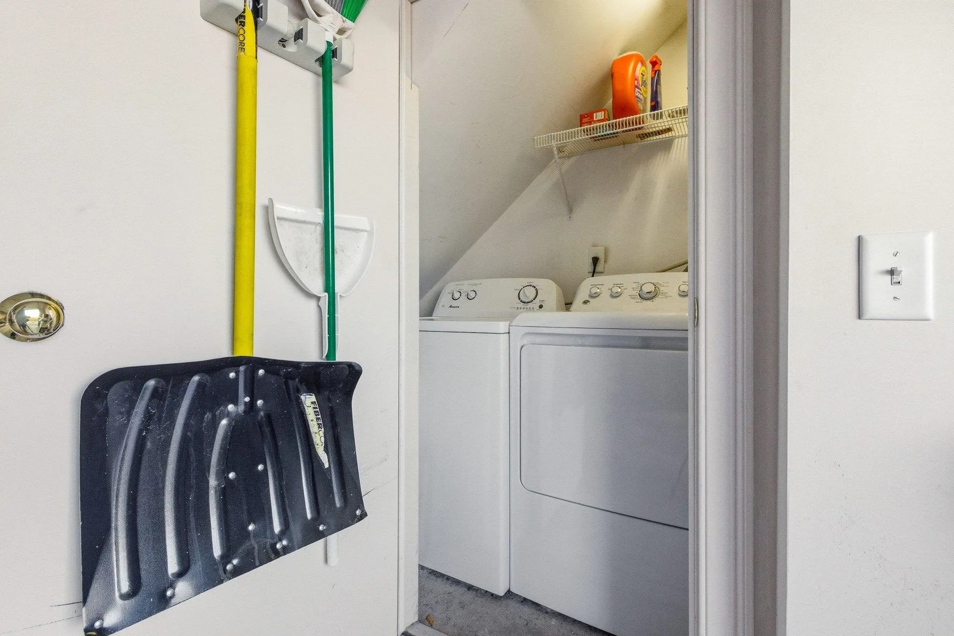 1039 Islington Street Portsmouth NH 03801