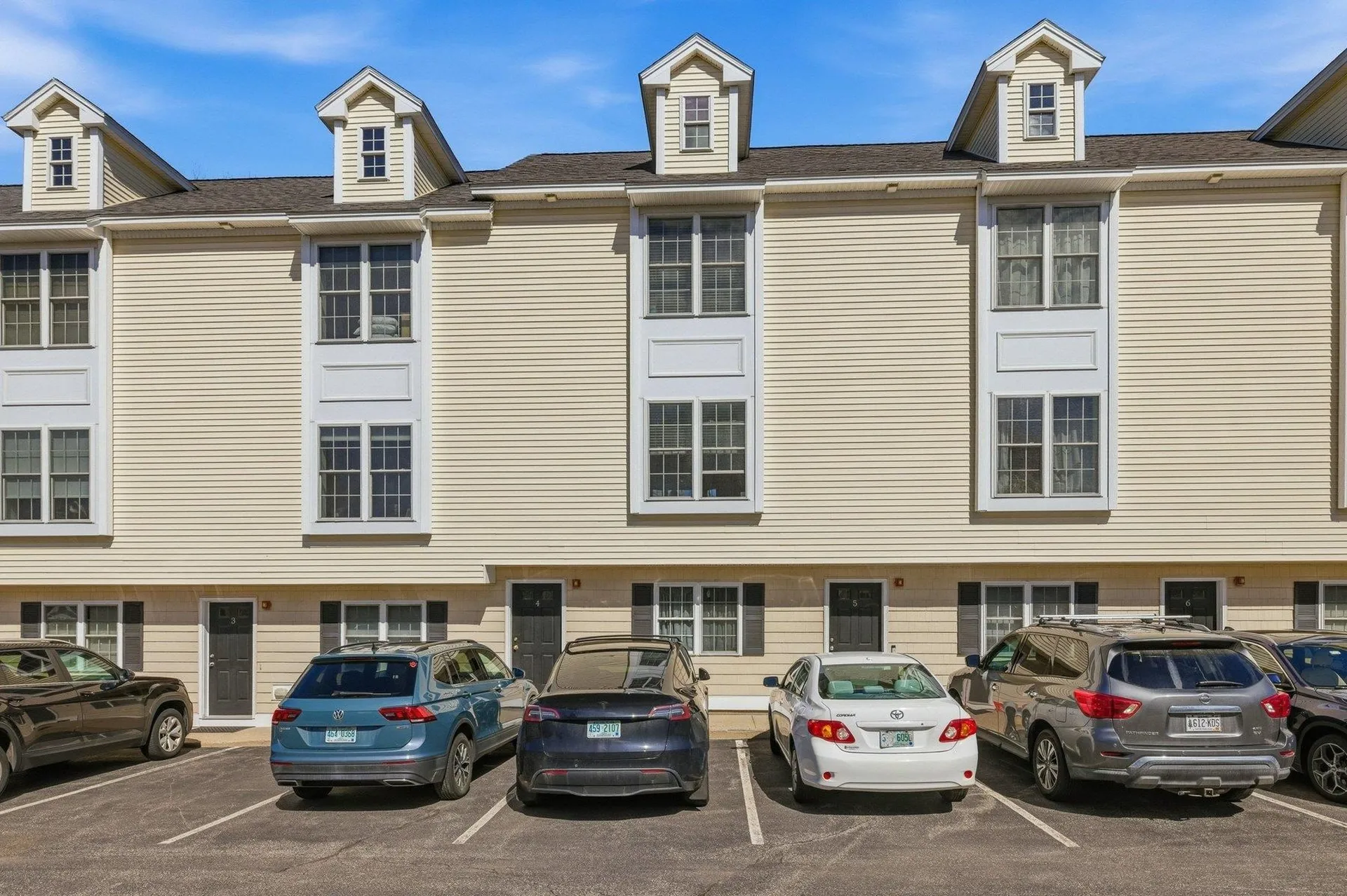 1039 Islington Street Portsmouth NH 03801