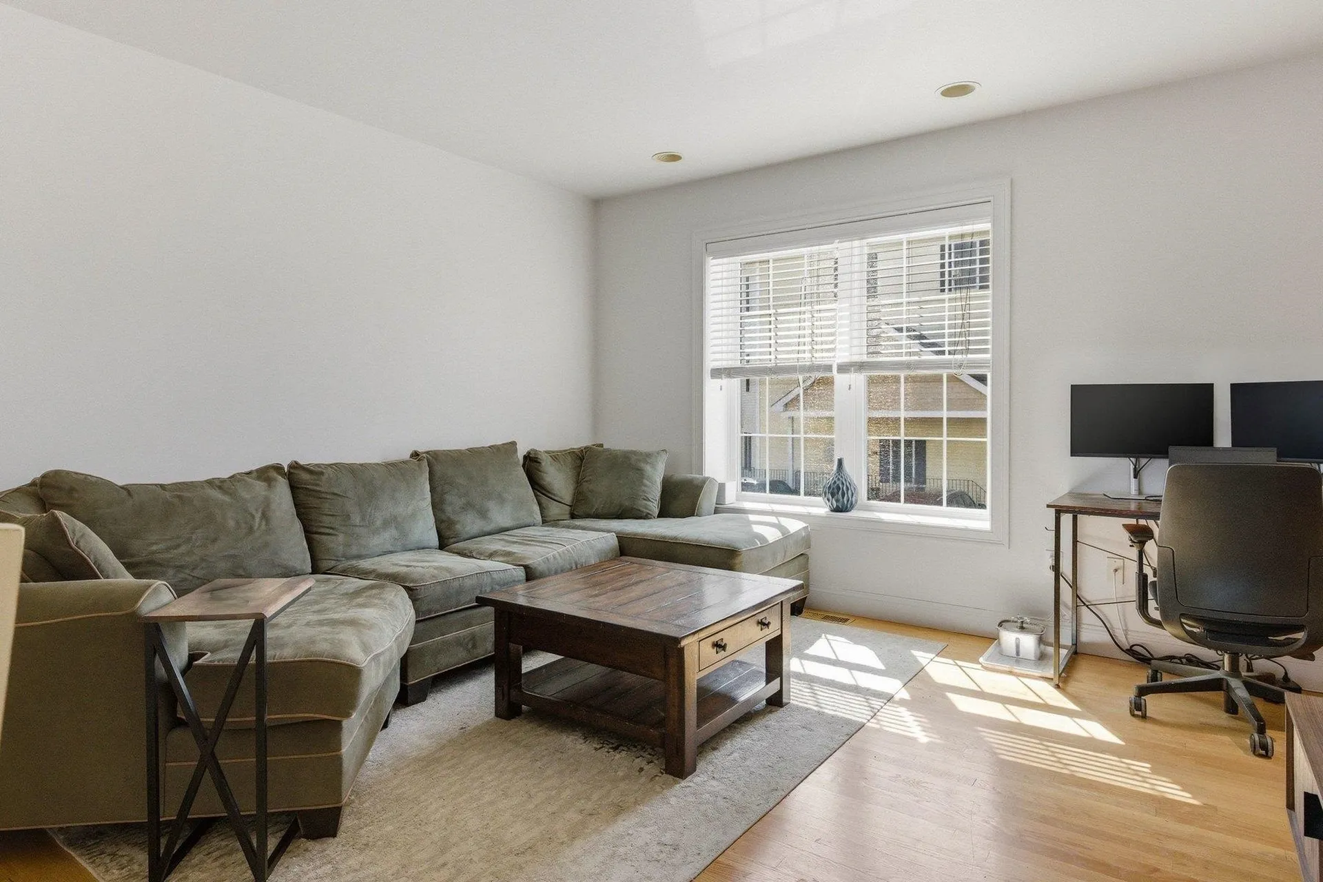 1039 Islington Street Portsmouth NH 03801