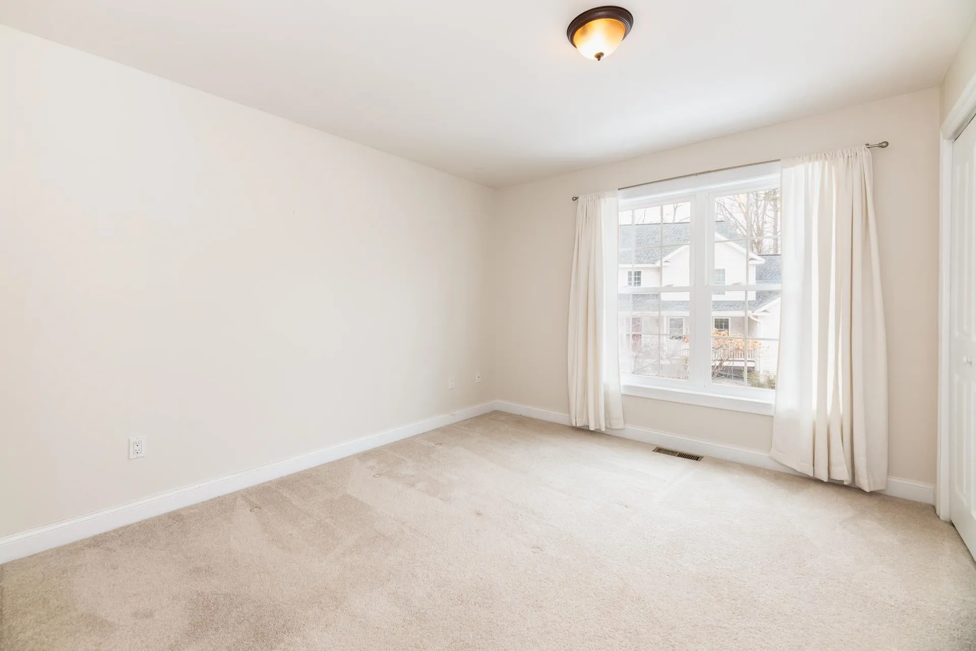 39 Sterling Drive Laconia NH 03246