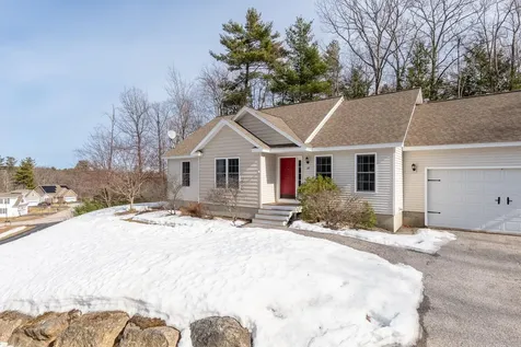 39 Sterling Drive Laconia NH 03246