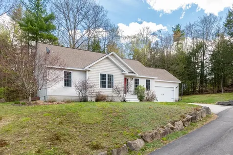 39 Sterling Drive Laconia NH 03246
