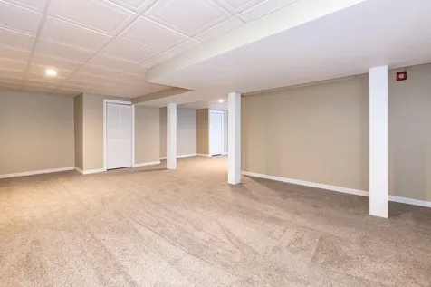 39 Sterling Drive Laconia NH 03246