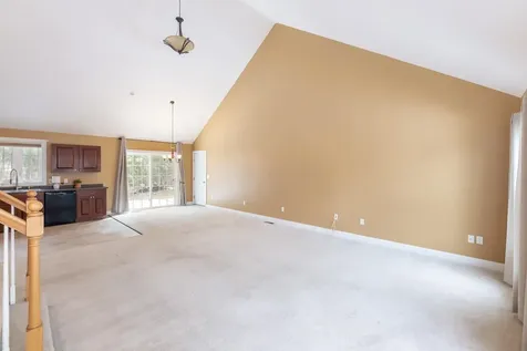 39 Sterling Drive Laconia NH 03246