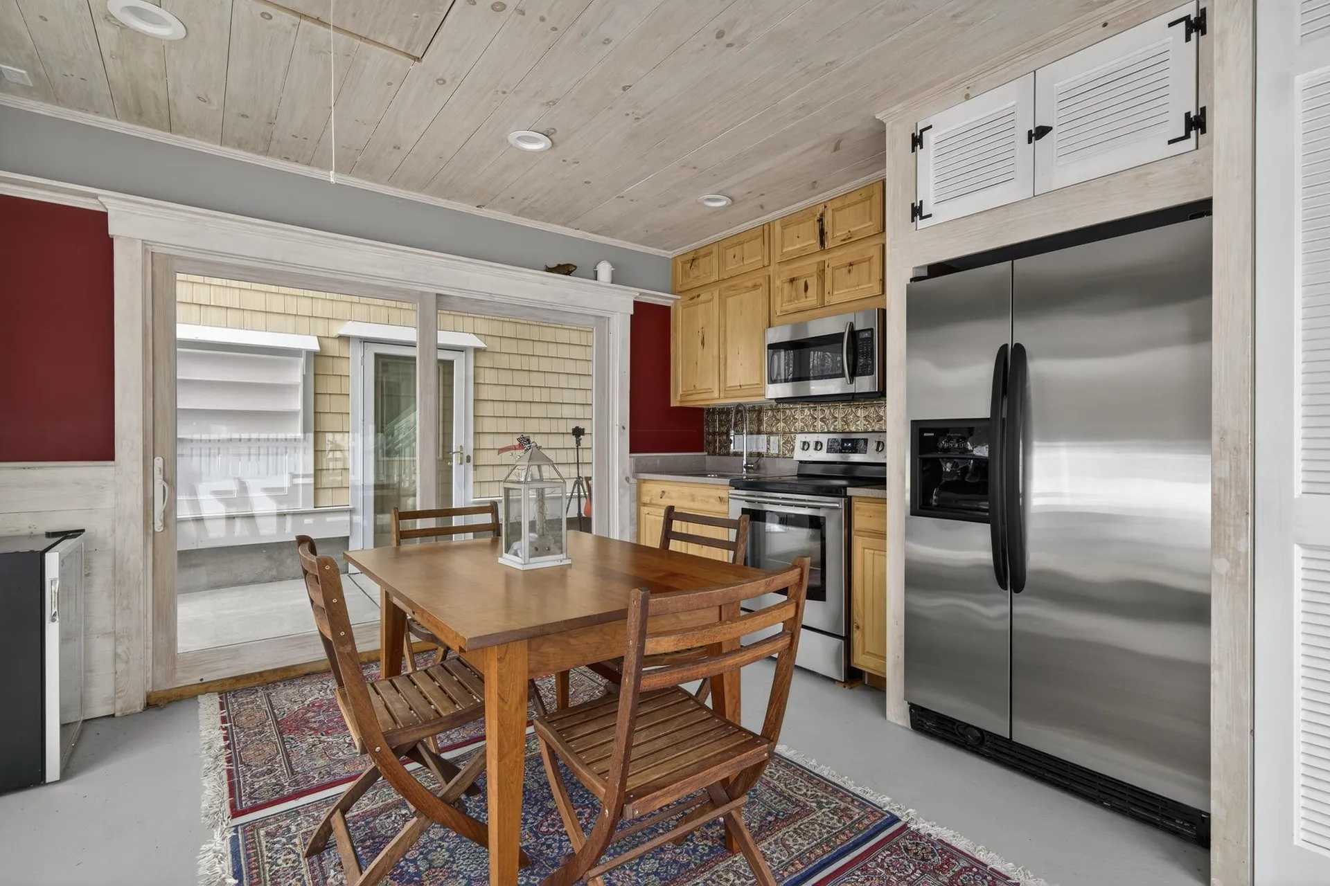 51 Pond Street Newton NH 03858