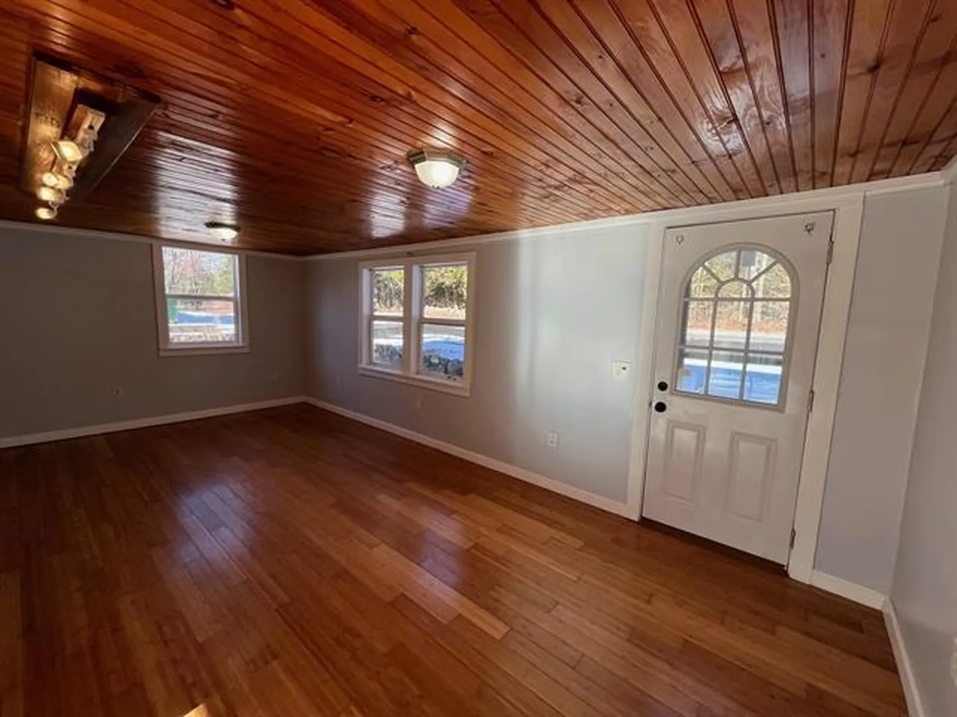 64 Crown Point Road Rochester NH 03867