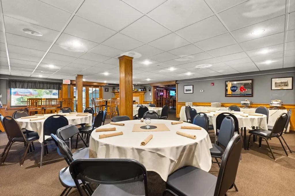 11 Farmington Road Rochester NH 03867