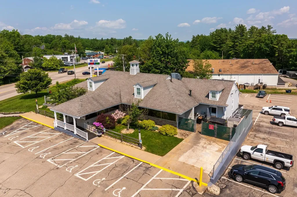 11 Farmington Road Rochester NH 03867