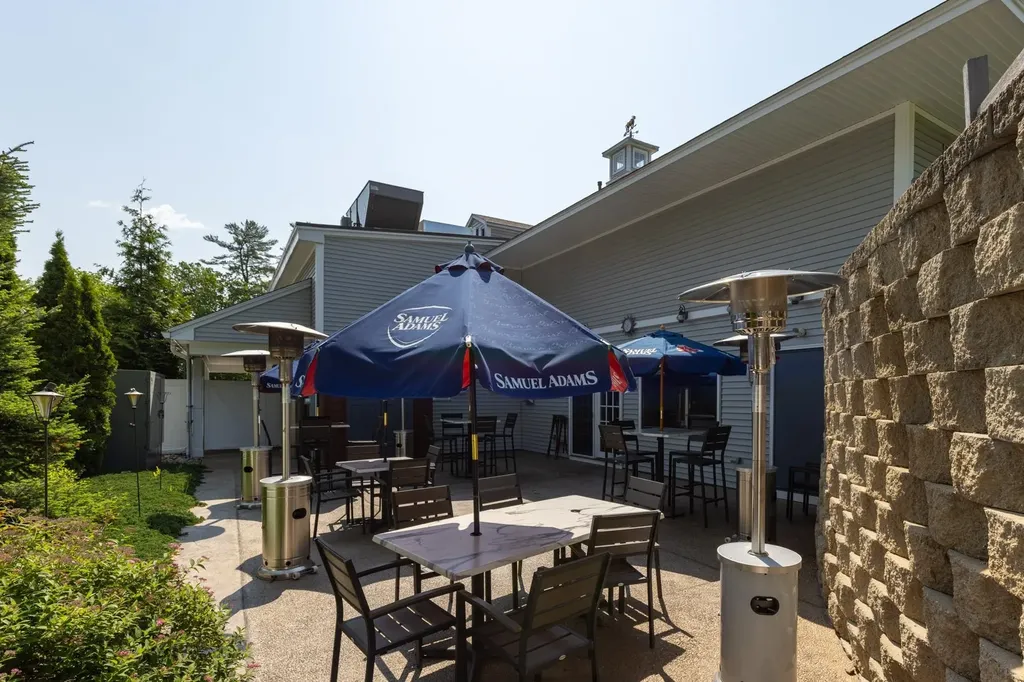 11 Farmington Road Rochester NH 03867