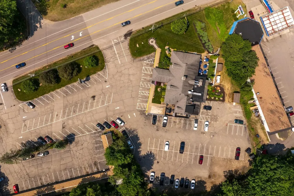 11 Farmington Road Rochester NH 03867