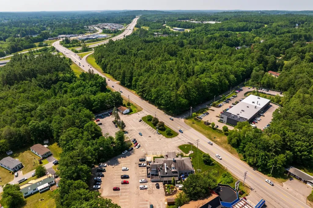 11 Farmington Road Rochester NH 03867