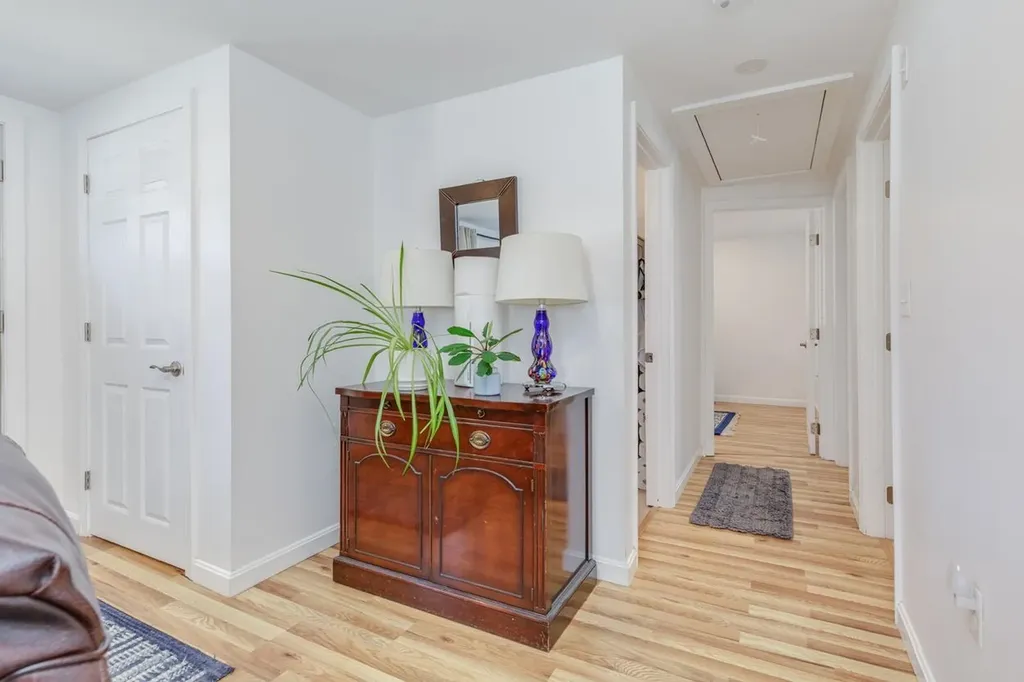 2 Muse Terrace Salem NH 03079