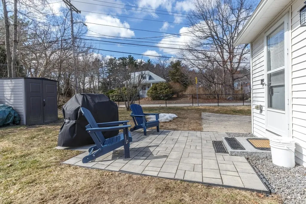 2 Muse Terrace Salem NH 03079