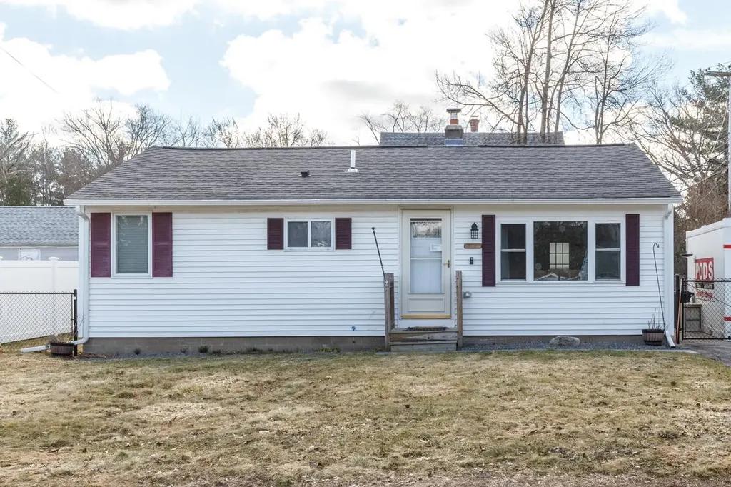 2 Muse Terrace Salem NH 03079