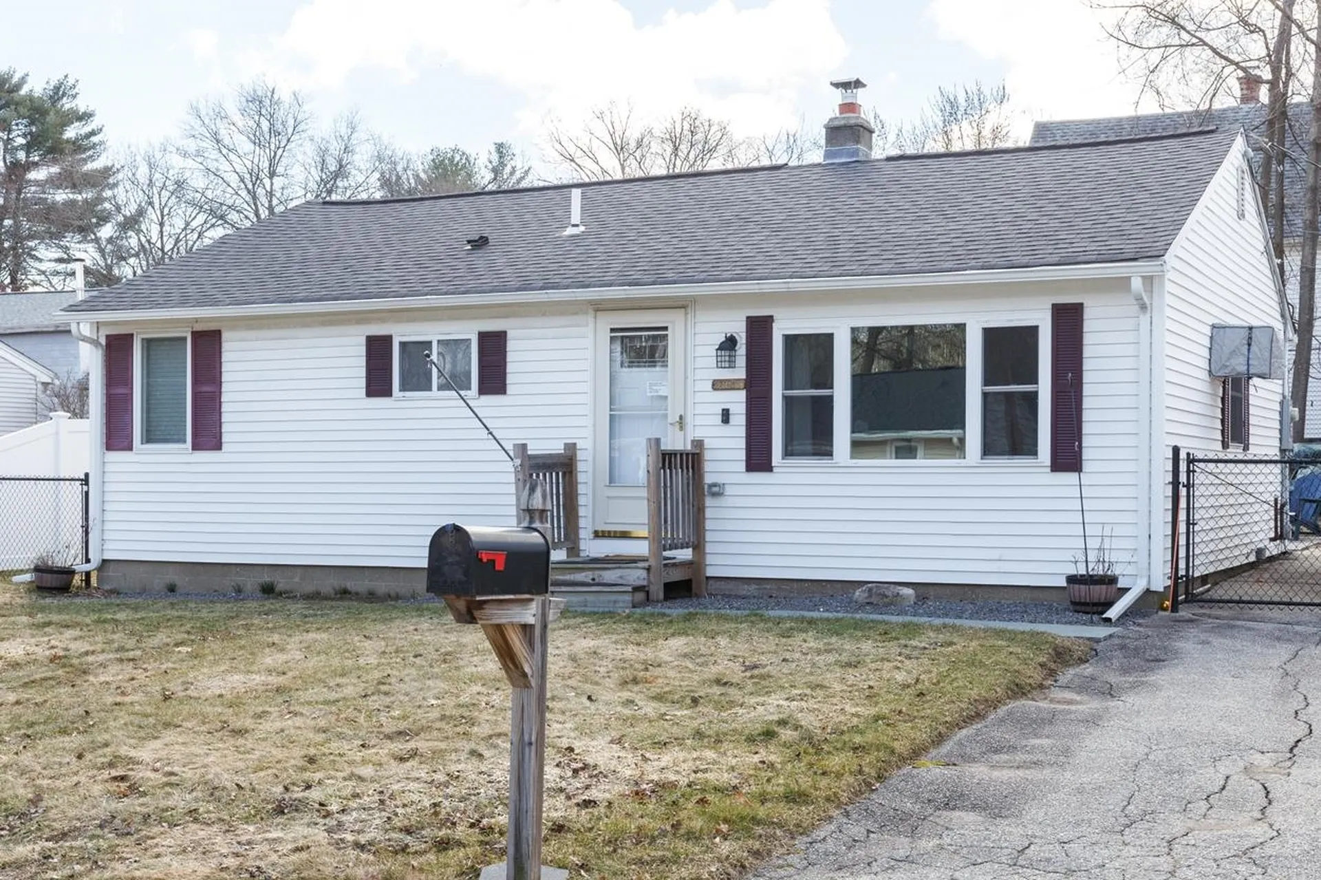 2 Muse Terrace Salem NH 03079