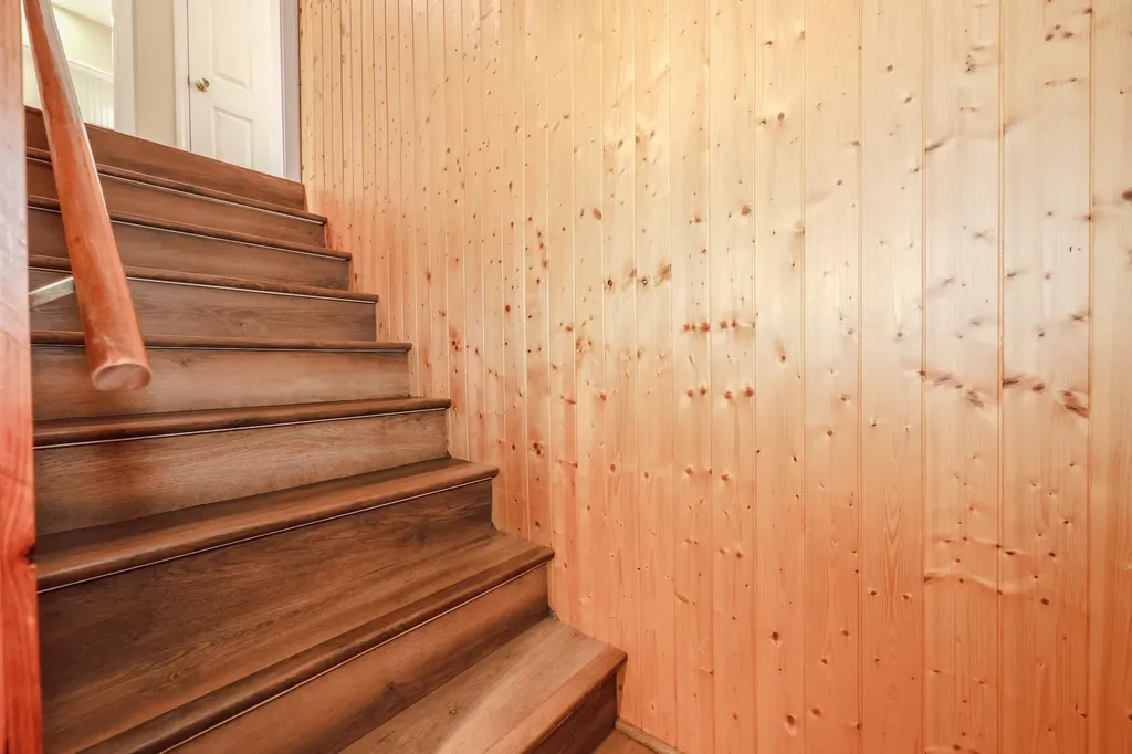 6 Karen Lane Londonderry NH 03053