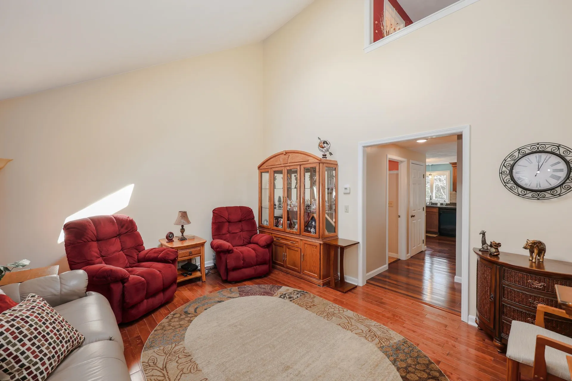 6 Karen Lane Londonderry NH 03053