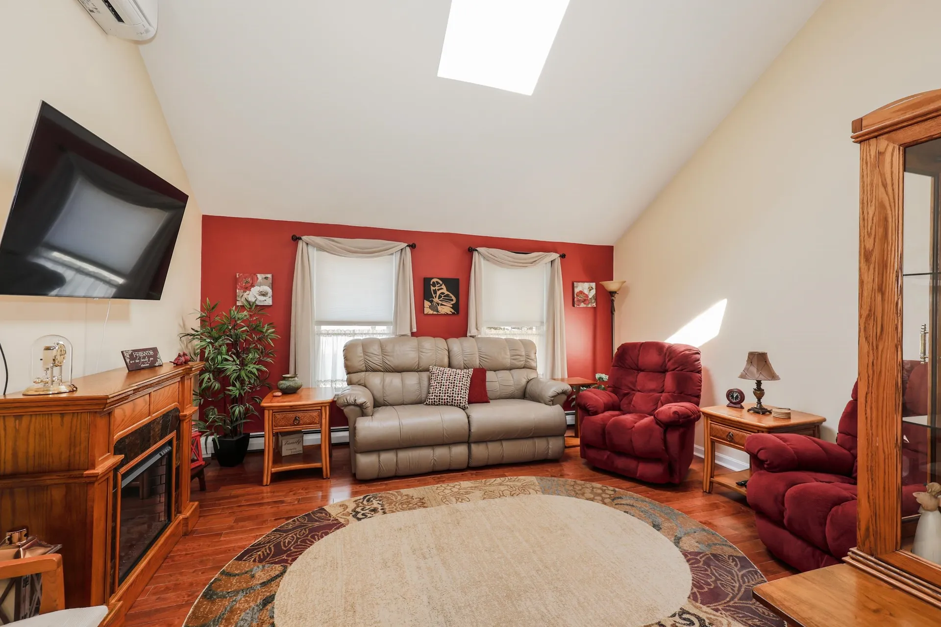 6 Karen Lane Londonderry NH 03053