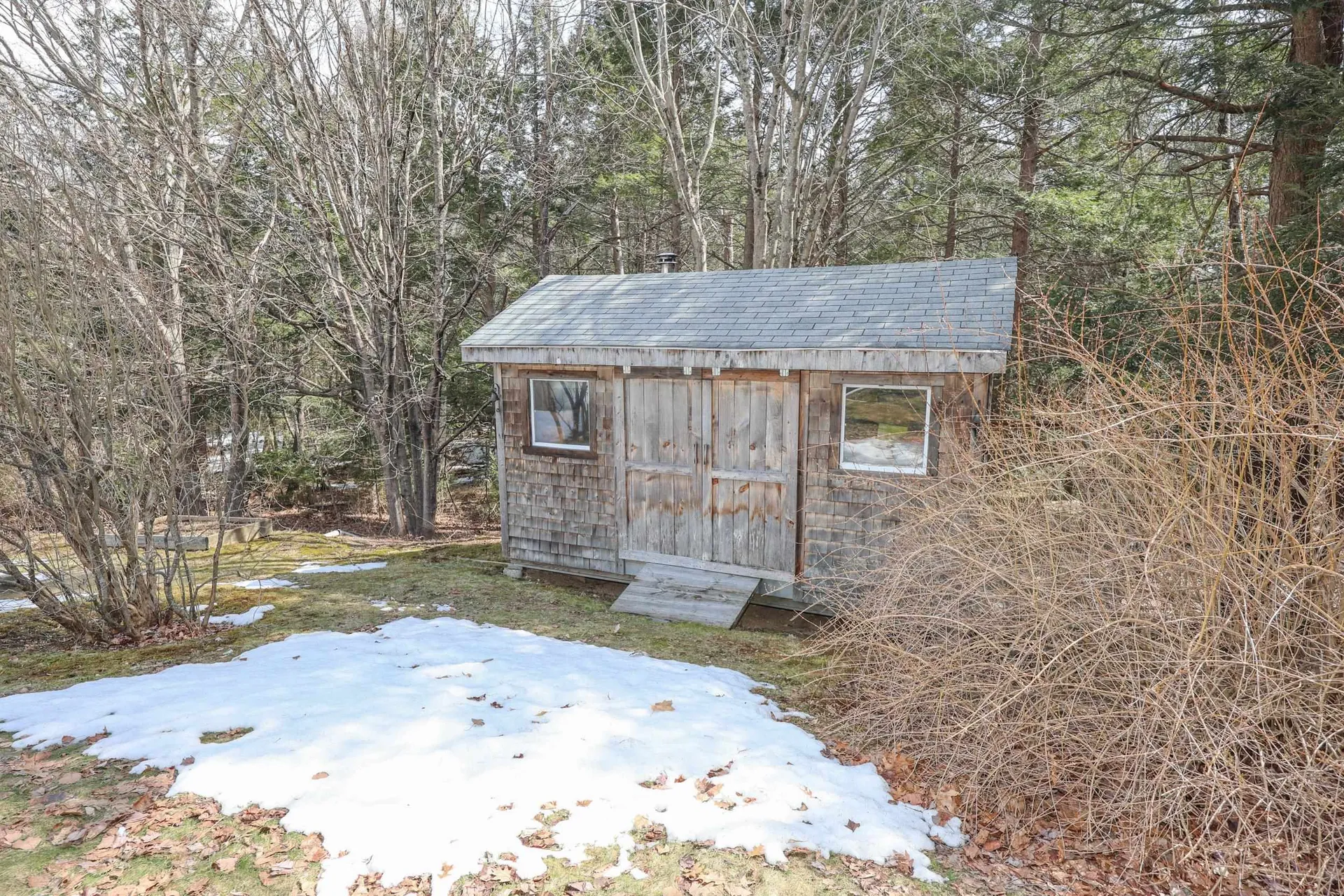 6 Karen Lane Londonderry NH 03053