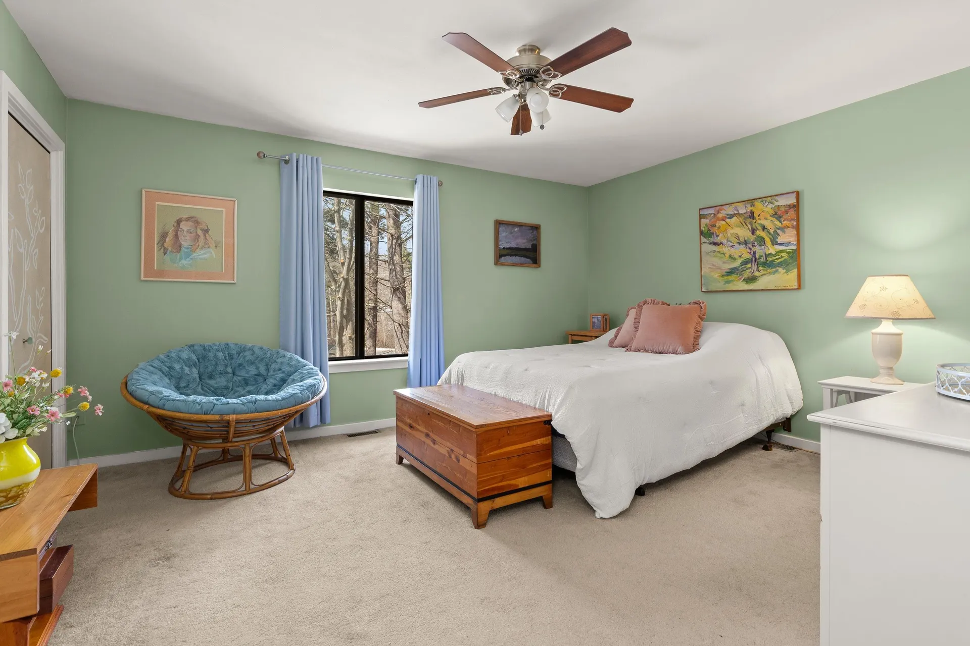 8 Dunvegan Woods Drive Hampton NH 03842