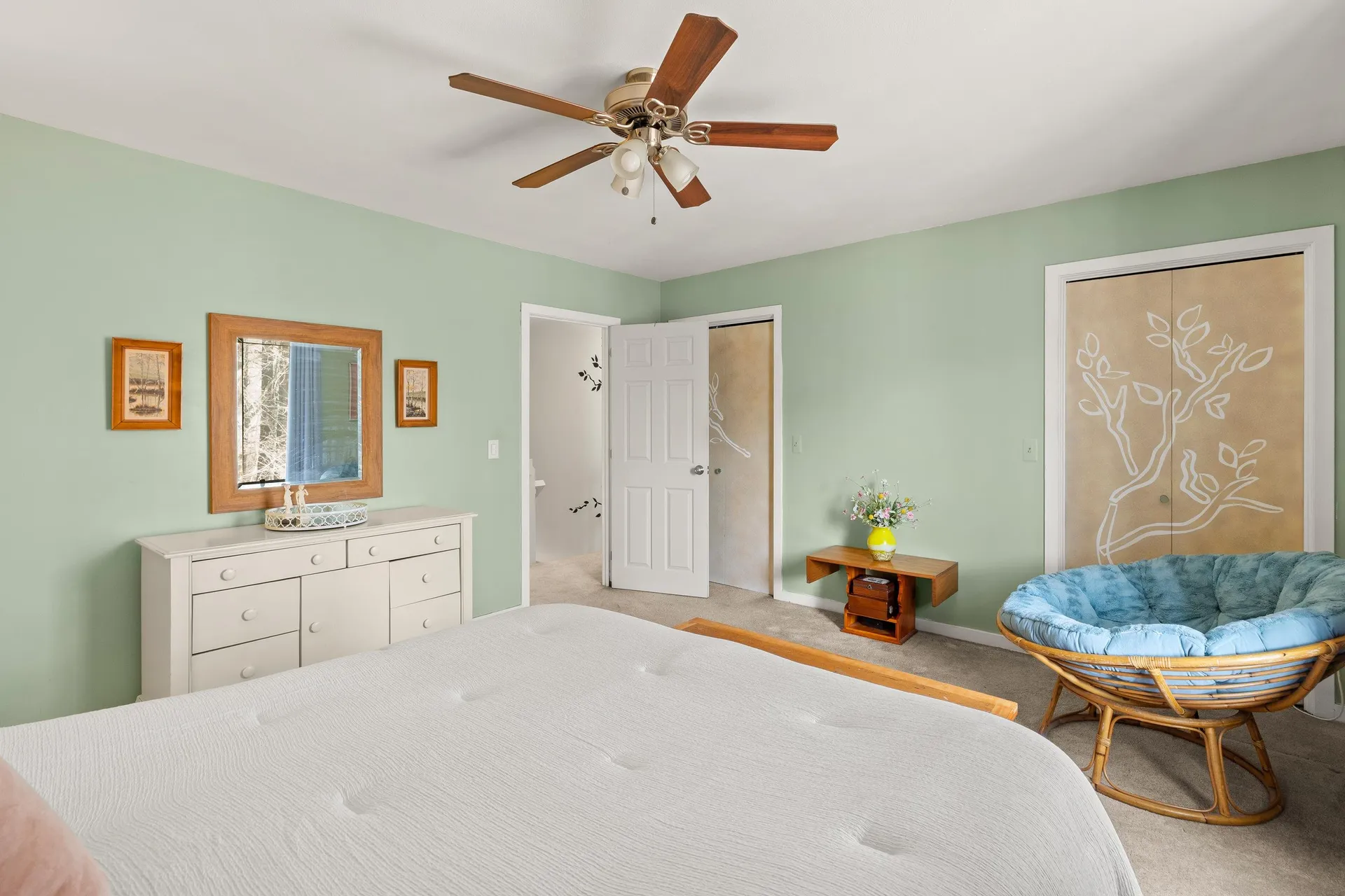 8 Dunvegan Woods Drive Hampton NH 03842