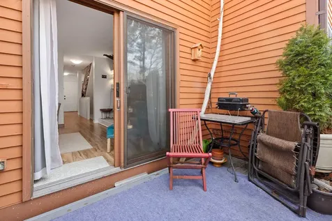 8 Dunvegan Woods Drive Hampton NH 03842
