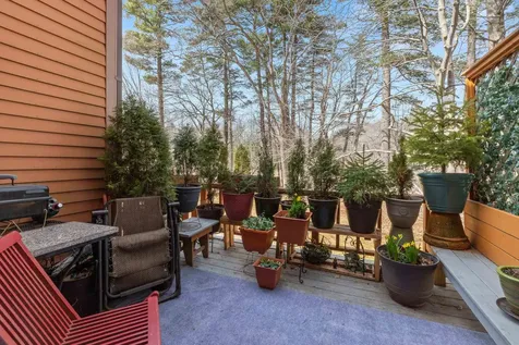 8 Dunvegan Woods Drive Hampton NH 03842