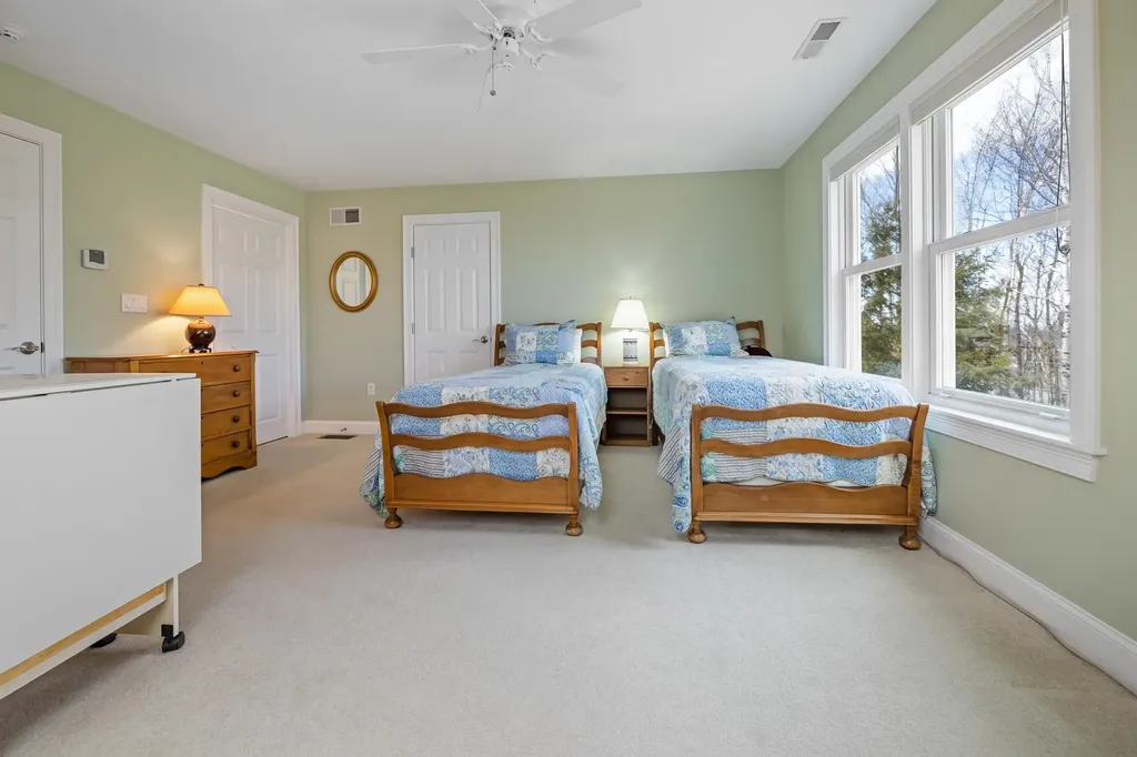 32 Birch Lane Enfield NH 03748
