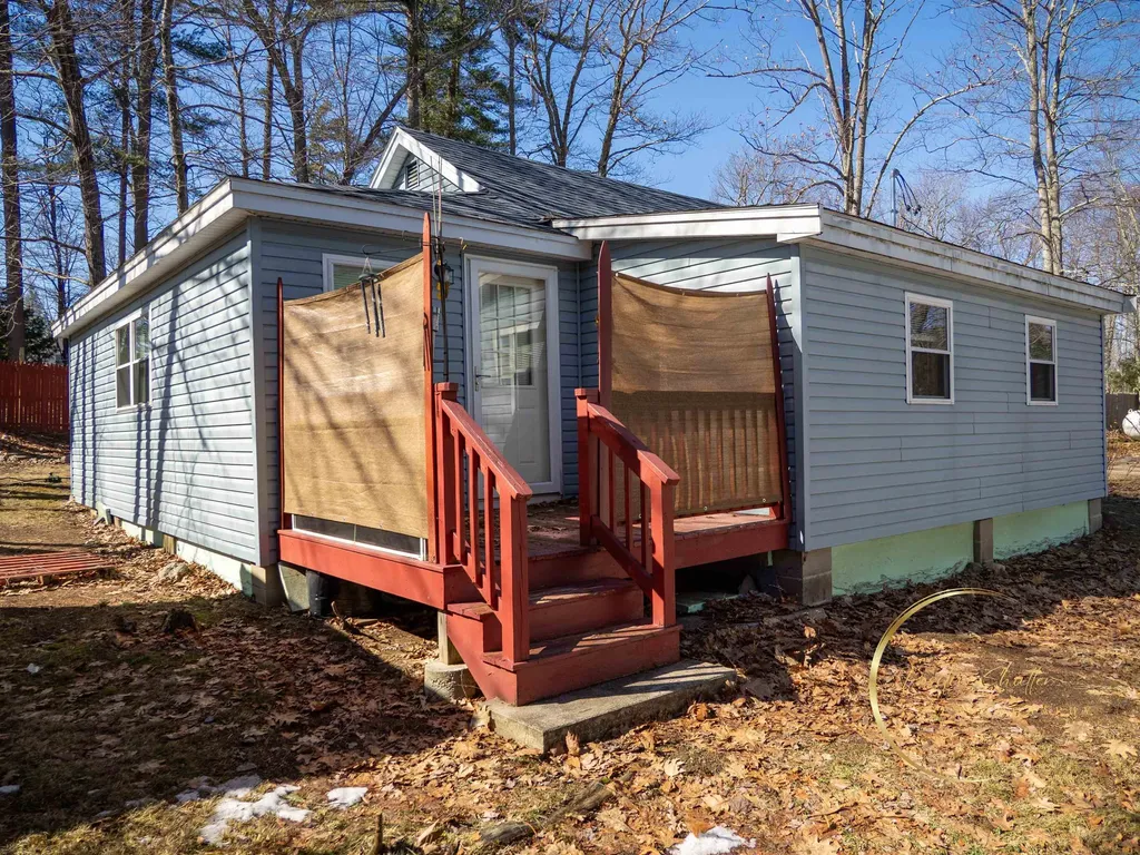 5 Glenwood Lane Northwood NH 03261