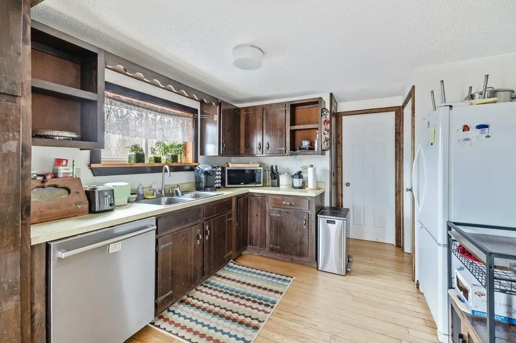 95 Center Bay Road Alburgh VT 05440