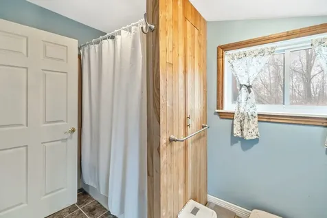 95 Center Bay Road Alburgh VT 05440