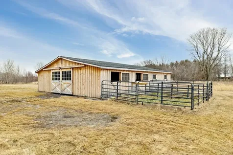 95 Center Bay Road Alburgh VT 05440