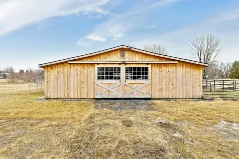 95 Center Bay Road Alburgh VT 05440