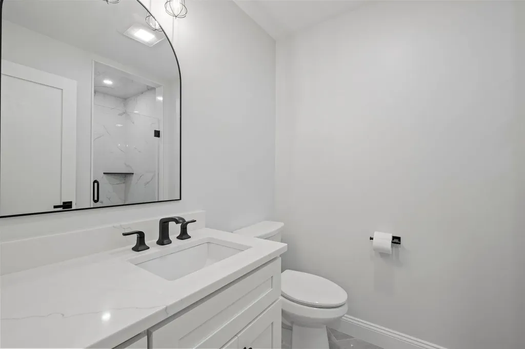 6 Melina's Way Thornton NH 03285