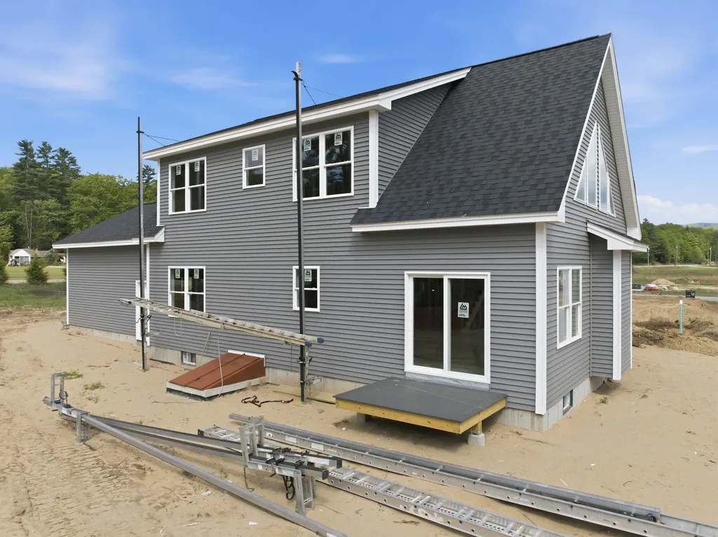 6 Melina's Way Thornton NH 03285