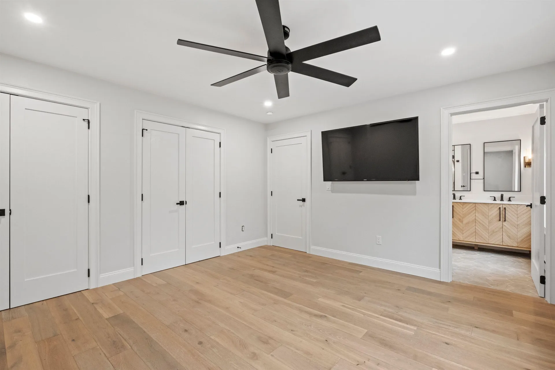 6 Melina's Way Thornton NH 03285