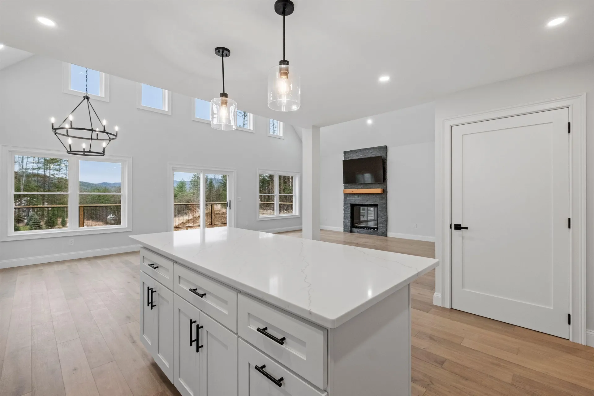 6 Melina's Way Thornton NH 03285