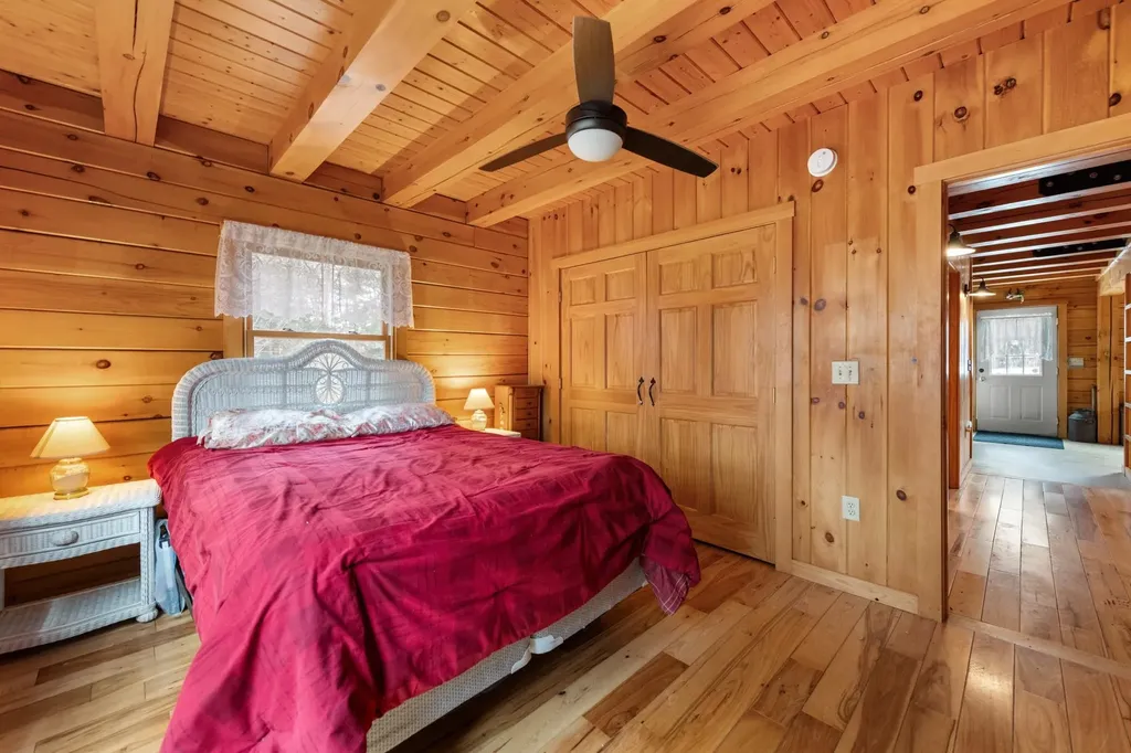 47 Auguste Road Wentworth NH 03282