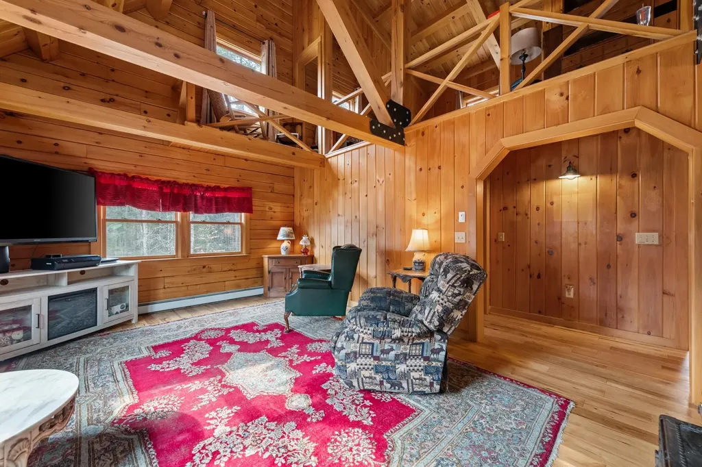 47 Auguste Road Wentworth NH 03282