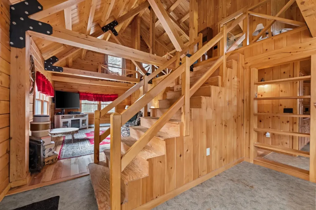 47 Auguste Road Wentworth NH 03282