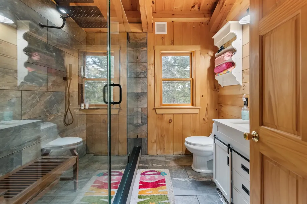 47 Auguste Road Wentworth NH 03282