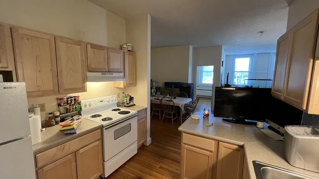 104 Green Street Somersworth NH 03878