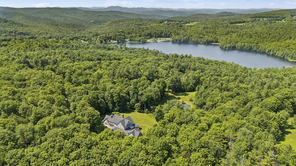 5893 Stage Road Barnard VT 05031