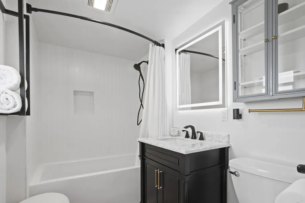 515 Winnacunnet Road Hampton NH 03842