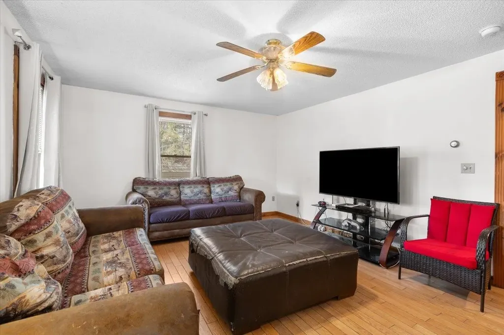 99 Whitefield Road Bethlehem NH 03574